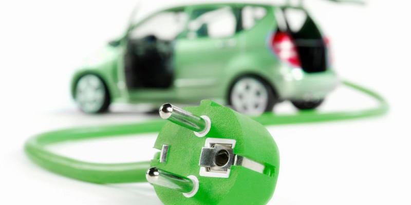 Elektromobiļu uzlāde Latvijā kļūst ērtāka un pieejamāka