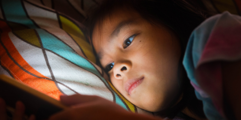 Ekrāni un bērnu psihe